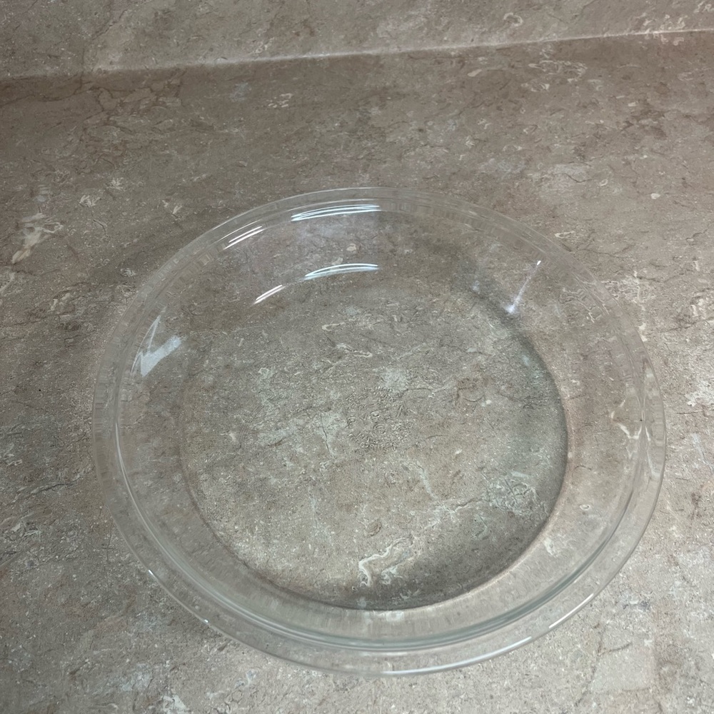 Vintage Pyrex Pie Dish